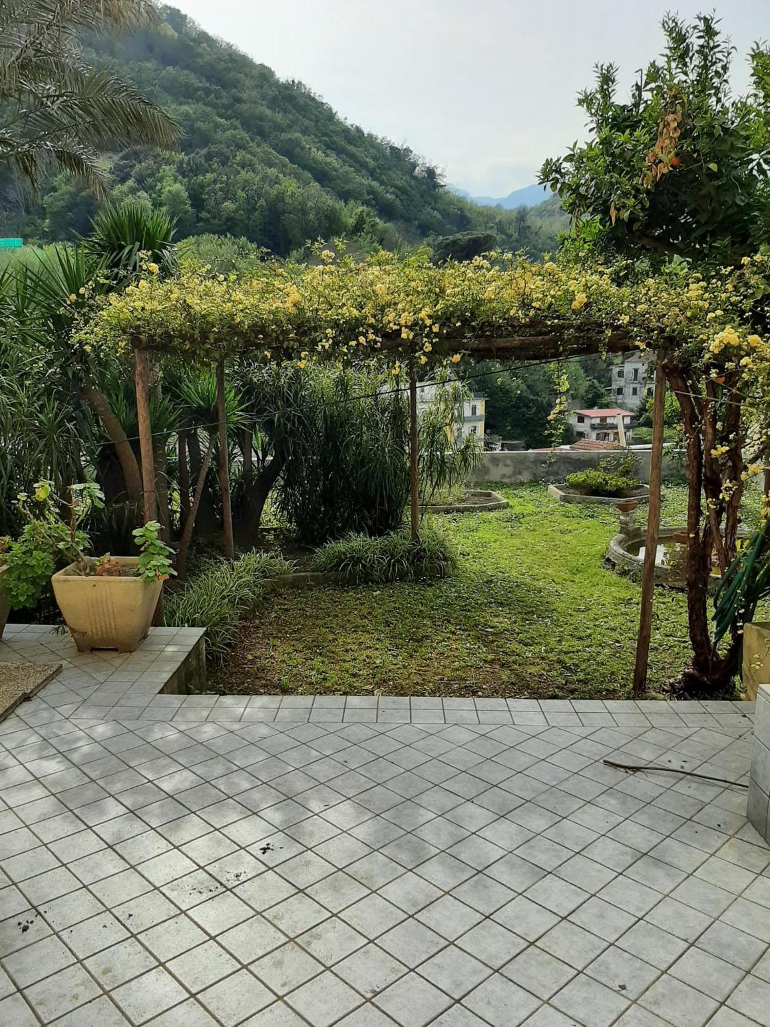 L'Antico Giardino Vietri Exterior foto